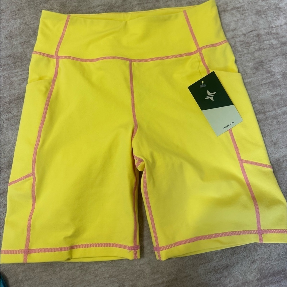 Tuckernuck biker shorts size small brand new